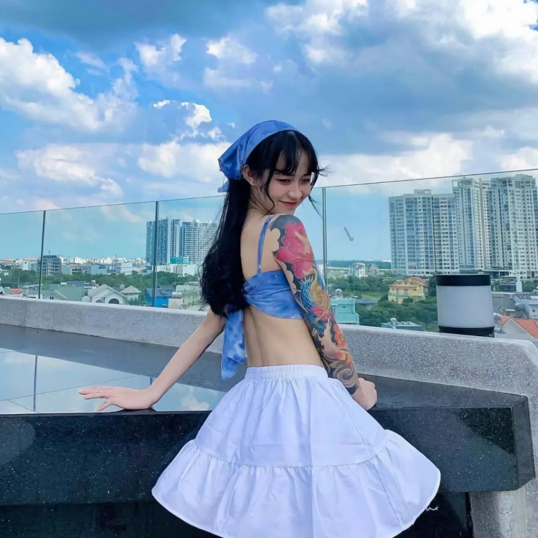 尤莉亚老师的红线